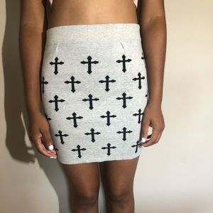 Grey & black mini skirt